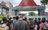 Mahasiswa Sumsel Gelar Aksi Tuntut Gubernur Tindak Tegas Pembangunan Jalan Hauling Ilegal PT ALR di Kabupaten Lahat