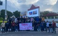 GELAR PERNYATAAN SIKAP JALANAN, “GERAKAN SUMSEL MENGECAM” DESAK POLRI SEGERA TANGKAP PELAKU PENYIRAMAN AKTIVIS KONTRAS