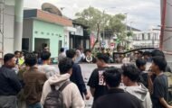 Mahasiswa Gelar Aksi di Kejari Palembang, Desak Pengusutan Proyek Revitalisasi BKB dan Bundaran Air Mancur